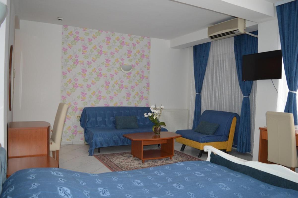 Vip Hotel Skopje - New Management ภายนอก รูปภาพ